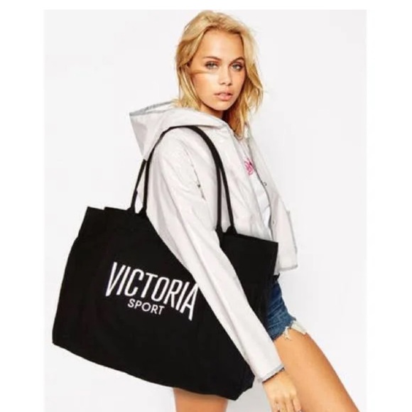 NWOT VICTORIA SPORT Bag - Picture 2 of 12
